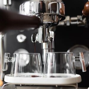 Pure Over 2 Glass Espresso Cups 3.5 oz with Tray
